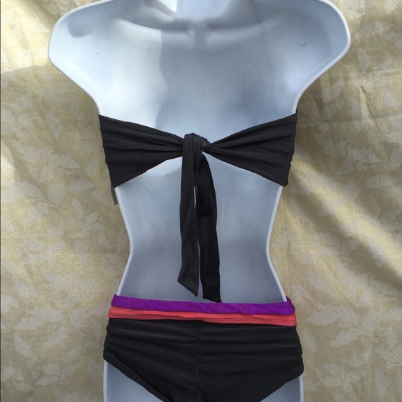 NWT Raisins sizes Small or X-Large bandeau lowride - Picture 2 of 9